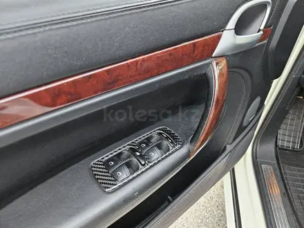 Porsche Cayenne 2007 года за 8 500 000 тг. в Алматы – фото 25
