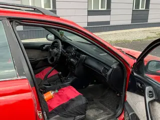 Toyota Carina E