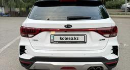Kia Rio X-Line 2021 годаүшін8 800 000 тг. в Алматы – фото 3
