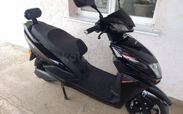 Yamaha  XMAX 2024 годаүшін270 000 тг. в Уральск