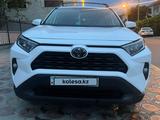 Toyota RAV4 2020 года за 17 000 000 тг. в Актау – фото 2