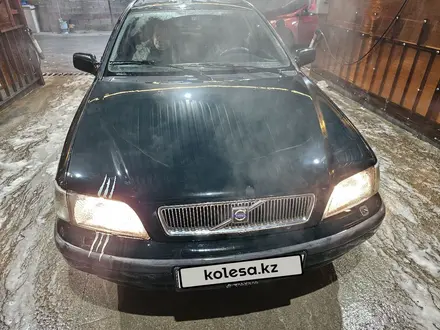 Volvo S40 1999 года за 1 400 000 тг. в Алматы – фото 2