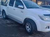 Toyota Hilux 2013 годаүшін11 800 000 тг. в Алматы – фото 2
