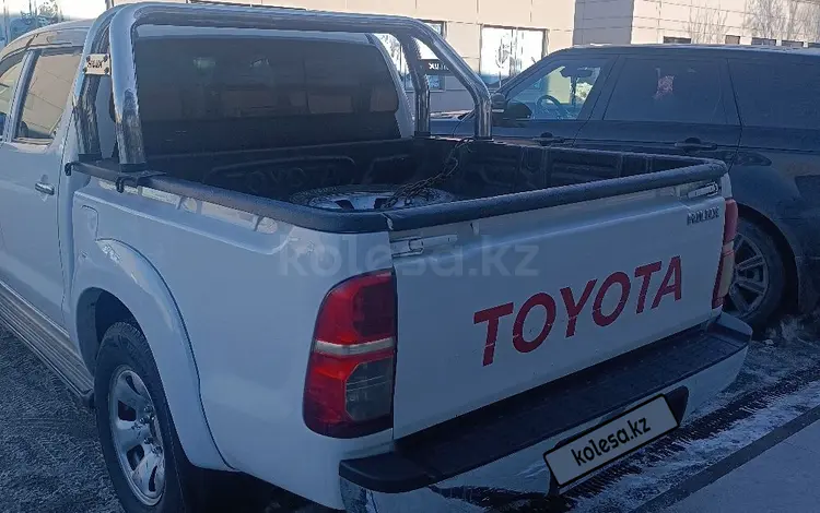 Toyota Hilux 2013 года за 11 800 000 тг. в Алматы