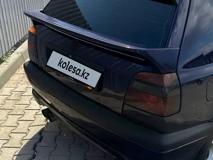 Volkswagen Golf 1995 года за 2 199 000 тг. в Алматы – фото 5