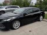 Toyota Camry 2018 года за 13 500 000 тг. в Астана – фото 4