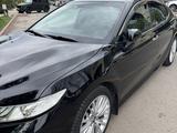 Toyota Camry 2018 года за 13 500 000 тг. в Астана