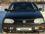 Volkswagen Golf 1994 года за 1 200 000 тг. в Караганда – фото 2