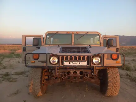 Hummer H1 1998 года за 26 000 000 тг. в Алматы