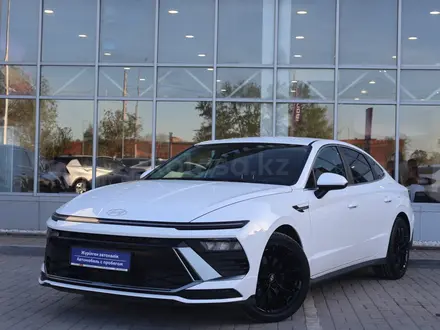 Hyundai Sonata Base 2024 года за 11 790 000 тг. в Астана