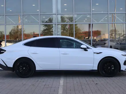Hyundai Sonata Base 2024 года за 11 790 000 тг. в Астана – фото 6
