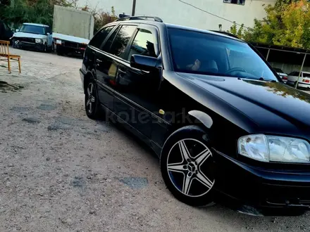 Mercedes-Benz C 240 2000 года за 2 300 000 тг. в Тараз – фото 2