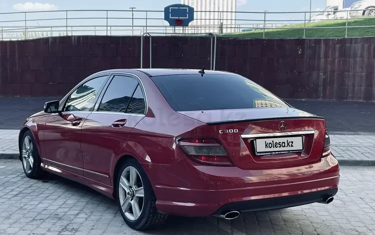 Mercedes-Benz C 300 2009 года за 5 000 000 тг. в Шымкент