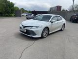 Toyota Camry 2019 года за 14 200 000 тг. в Алматы – фото 3