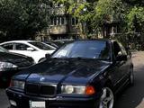 BMW 328 1993 года за 2 500 000 тг. в Алматы – фото 2