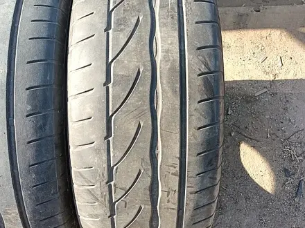 Шины 225/55 R17 — "Bridgestone Potenza RE002" (Индонезия), летние за 105 000 тг. в Астана – фото 3