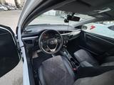 Toyota Corolla 2014 года за 6 800 000 тг. в Актобе – фото 4