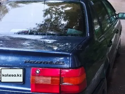 Volkswagen Passat 1993 года за 1 000 000 тг. в Павлодар – фото 4