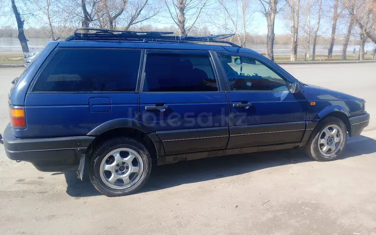 Volkswagen Passat 1993 года за 1 200 000 тг. в Семей