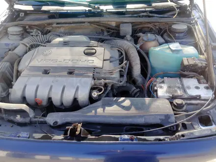 Volkswagen Passat 1993 года за 1 200 000 тг. в Семей – фото 2