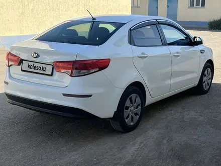 Kia Rio 2015 года за 6 000 000 тг. в Актау – фото 6