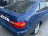 Toyota Carina E 1996 года за 1 300 000 тг. в Павлодар – фото 2