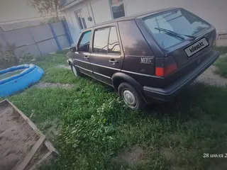 Volkswagen Golf, 1990