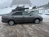 Toyota Camry 2003 годаүшін5 100 000 тг. в Астана – фото 3