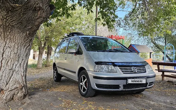 Volkswagen Sharan 2000 годаүшін3 500 000 тг. в Аксай