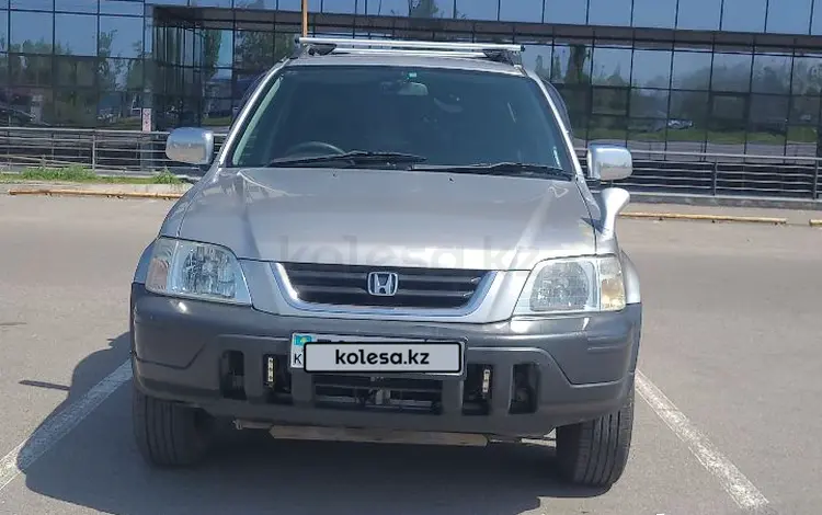 Honda CR-V 1997 годаүшін3 200 000 тг. в Алматы