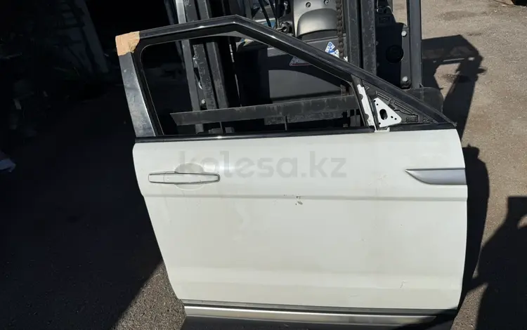 Дверь правая L538 Evoque за 200 000 тг. в Алматы