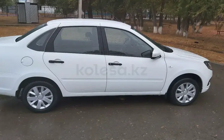 ВАЗ (Lada) Granta 2190 2019 годаfor4 850 000 тг. в Уральск