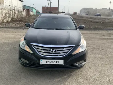 Hyundai Sonata 2012 года за 6 100 000 тг. в Астана – фото 2