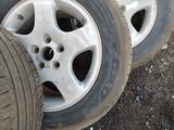Оригинальные диски, вместе с резиной Audi c4, A6. за 210 000 тг. в Алматы