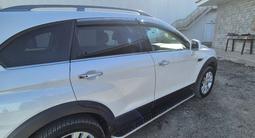 Chevrolet Captiva 2018 года за 9 700 000 тг. в Атырау – фото 2