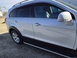 Chevrolet Captiva 2018 года за 11 000 000 тг. в Атырау – фото 3