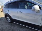 Chevrolet Captiva 2018 года за 11 000 000 тг. в Атырау – фото 4