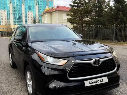 Toyota Highlander 2022 года за 22 900 000 тг. в Астана – фото 3