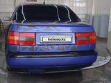 Volkswagen Passat 1993 годаүшін1 100 000 тг. в Усть-Каменогорск – фото 4