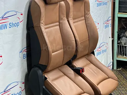 Сидения от BMW X5 E70 Комфорт с ломающейся спинкой х5 е70 за 350 000 тг. в Шымкент