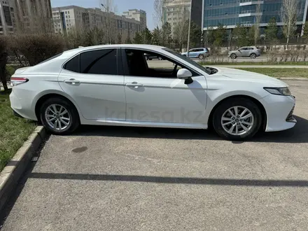 Toyota Camry 2018 года за 11 400 000 тг. в Усть-Каменогорск – фото 6