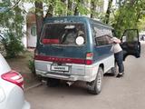 Mitsubishi Delica 1993 года за 1 400 000 тг. в Алматы – фото 2