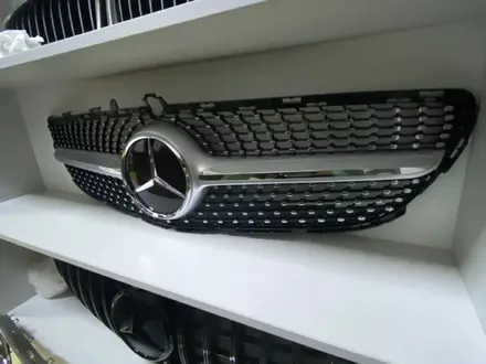 Решетка радиатора для Mercedes-Benz CLS 218 рестайлинг за 70 000 тг. в Астана – фото 2