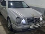 Mercedes-Benz E 230 1996 года за 1 900 000 тг. в Шымкент – фото 4