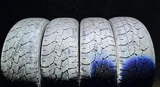 Шины 235/65R17 (4шт) за 50 000 тг. в Актау