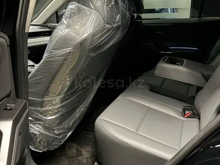 Toyota RAV4 Luxe+ 2026 года за 18 720 000 тг. в Алматы – фото 15