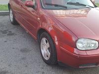 Volkswagen Golf 1998 годаүшін2 000 000 тг. в Тараз