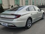 Hyundai Sonata 2022 годаүшін12 300 000 тг. в Алматы – фото 4