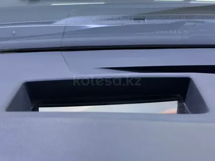 Lexus LX 570 VIP Black Edition 2018 года за 43 000 000 тг. в Шымкент – фото 8