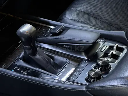 Lexus LX 570 VIP Black Edition 2018 года за 43 000 000 тг. в Шымкент – фото 9